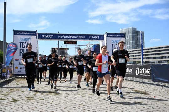 HafenCityRun Läufer:innen beim Start